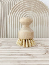Load image into Gallery viewer, Wood &amp; Sisal Dish Brush
